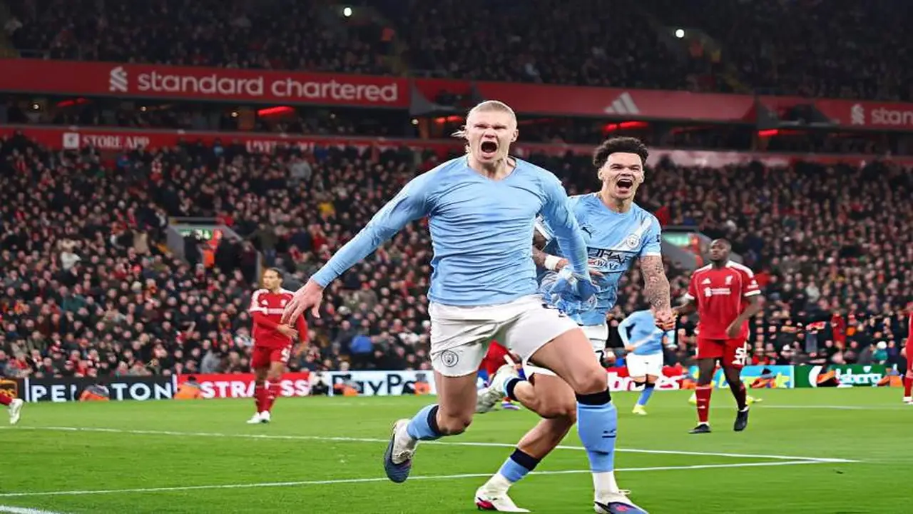 مانشستر سيتي يواجه بيرنلي في محاولة لانتزاع صدارة الدوري الإنجليزي من أرسنال